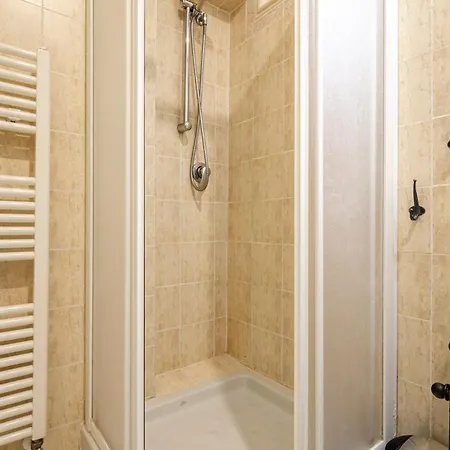 Vicino Fiera Di - Suite, Moderno E Accogliente Apartment *